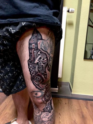 Suse - Just Ink Tattoo Artist von Tattoo Studio "Zur ehrlichen Haut"  in Krefeld