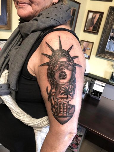 Suse - Just Ink Tattoo Artist von Tattoo Studio "Zur ehrlichen Haut"  in Krefeld
